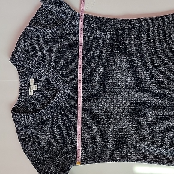 Orvis Ladies' Chenille Pullover V-Neck Sweater/ M. - Picture 5 of 13